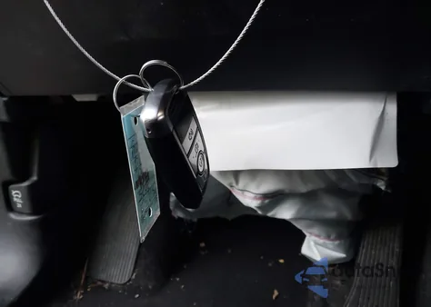 2025 Ford Explorer Active z USA, uszkodzony, nr VIN 1FMUK7DH3SGC19044